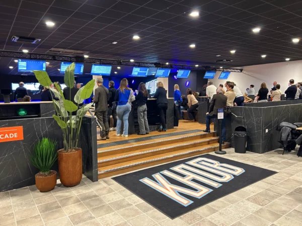 Seminaire d'entreprise au bowling du KHUB Arras Karting
